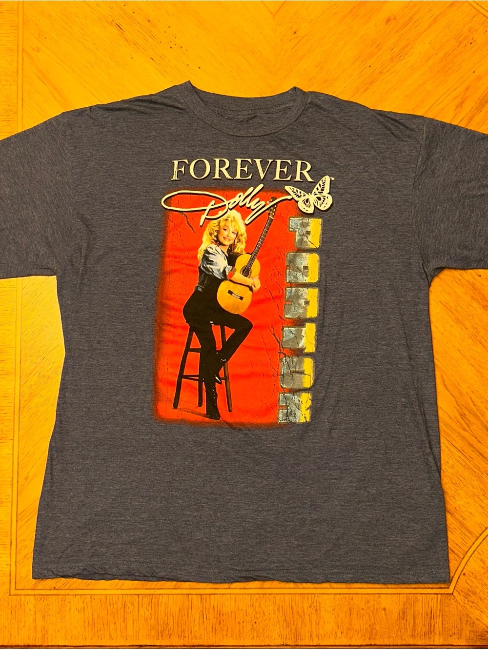 Dolly Parton Graphic T-Shirt Forever Dolly Butterfly Heather Women’s Size 2X